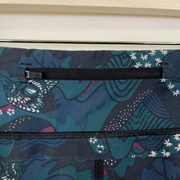 Sweaty Betty Zero  Gravity Run Leggings Japanese Floral Print - Picture 13 of 14